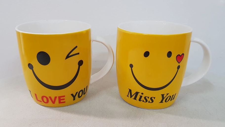 Porzellanbecher mit Smile-Motiv 2517